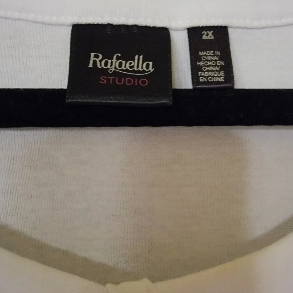Rafaella 2X Top - Picture 3 of 3
